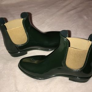 Ralph Lauren ankle style rain bootsONLY WORN ONCE!